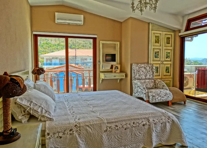 Penthouse 4*